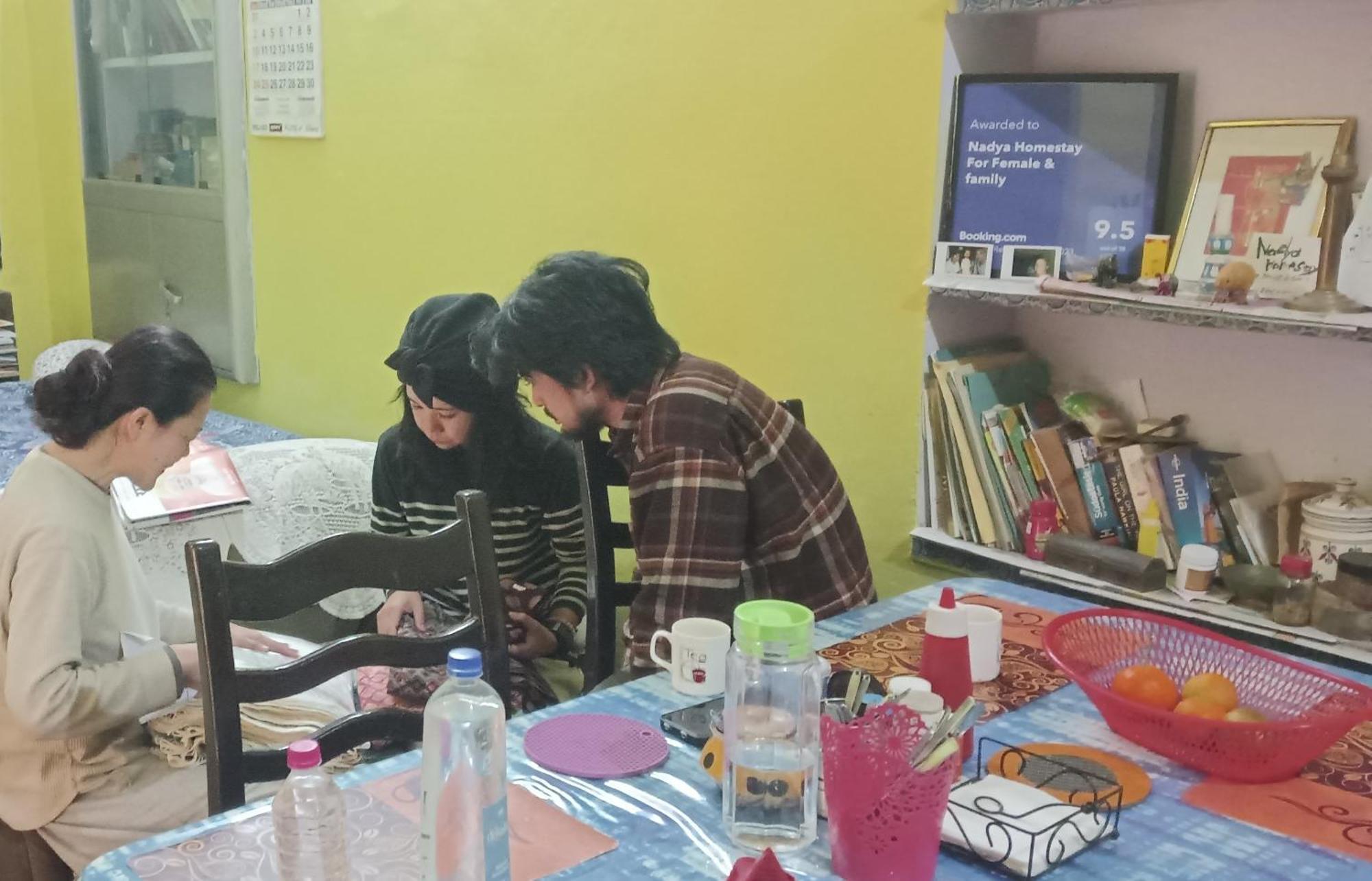 Nadya Homestay For Female & Family ジャイプール エクステリア 写真